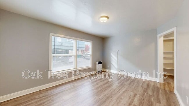 Photo - 694 Sycamore St House