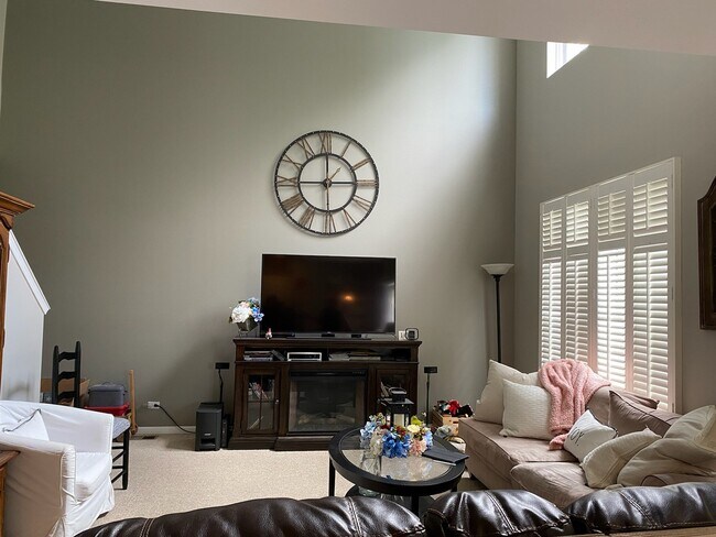 Foto del edificio - 5472 Wildspring Dr