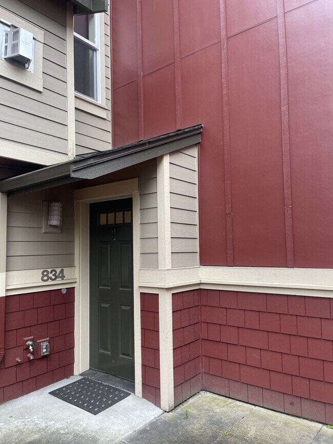 Foto del edificio - 834 N 145th Ln
