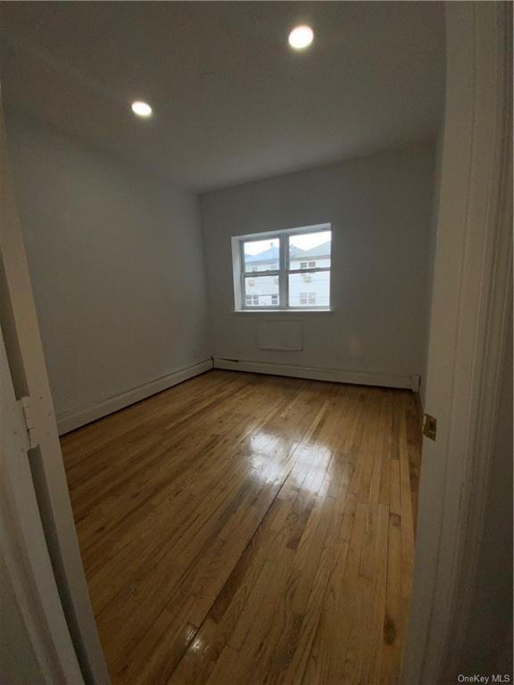 Foto del edificio - 578 Van Siclen Ave