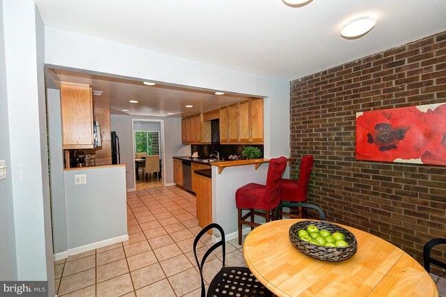 Building Photo - 11519 Hearthstone Ct