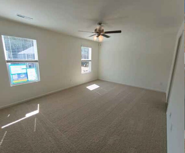 Foto del edificio - 2028 Eaton Pl