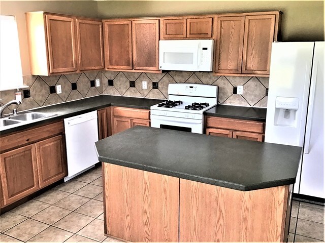 Building Photo - 7707 Atwood Manor Ct