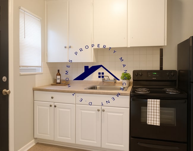 Building Photo - 17536 2nd Ave