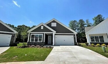 Building Photo - 4649 Kobus Ct.