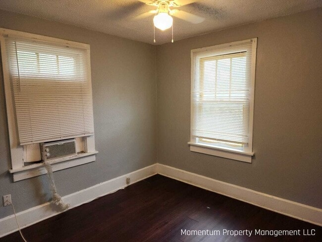 Building Photo - Cozy 2 Bedroom - Move in by May 15th GET JUNE'S RENT FREE! APPLY FOR FREE TODAY!!