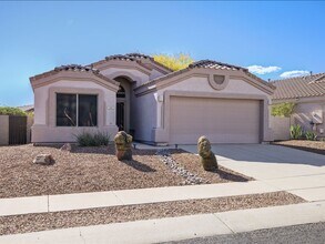 Building Photo - 2311 N Creek Vista Dr