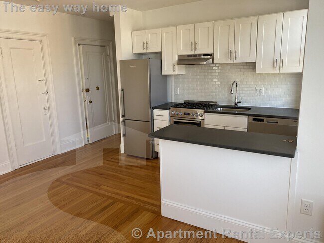 Foto del edificio - 475 Highland Ave