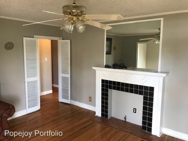 Building Photo - 3 br, 2 bath House - 2810 33rd St
