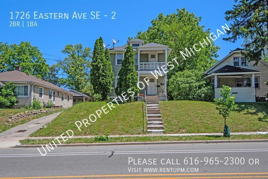 Primary Photo - Available Now | Cozy 2 Bedroom, 1 Bath Upp...