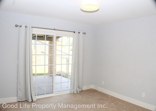 Building Photo - 4 br, 3 bath House - 9956 Via Debbie