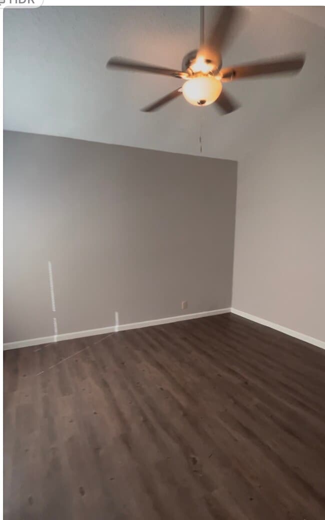 Foto del edificio - 4039 Mystic Sunrise Dr