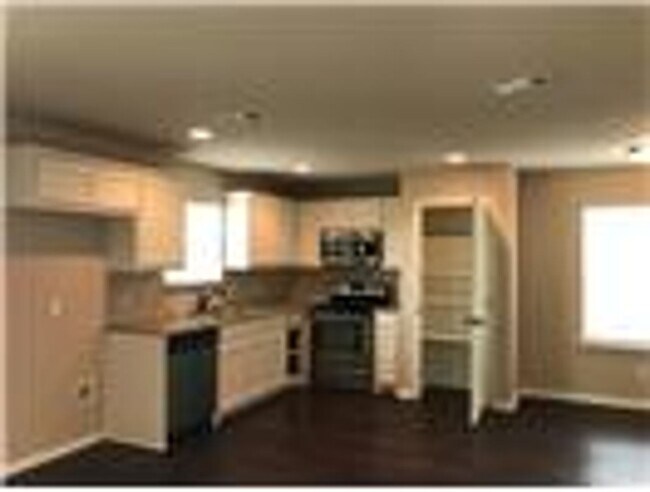 Foto del edificio - Gorgeous Single Family Home for Rent in Sh...