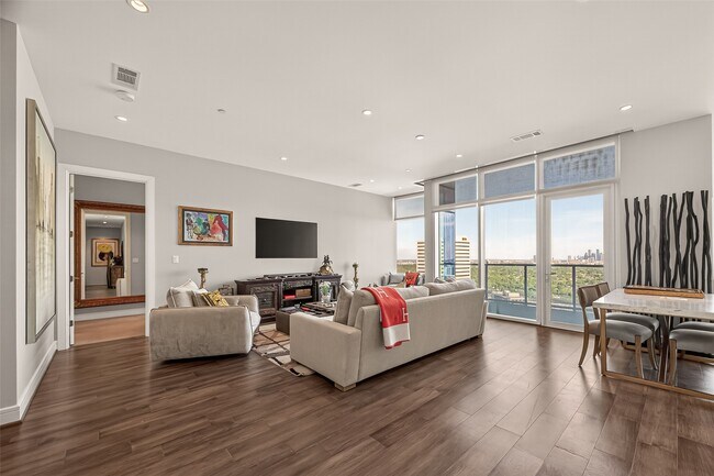 Foto del edificio - 4521 San Felipe St