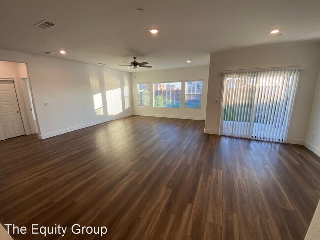 Building Photo - 3 br, 2 bath House - 113 East Tyler Ave