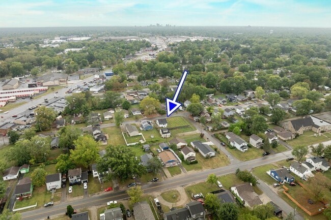 Building Photo - 2220 Sale Rd