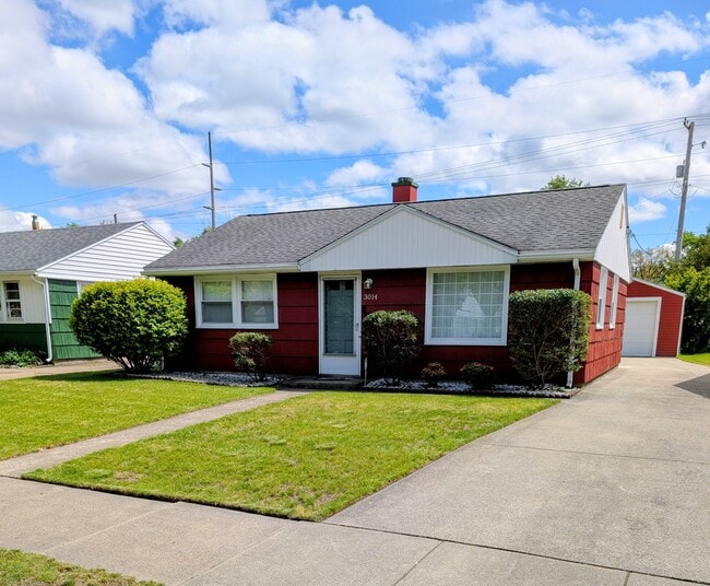 Building Photo - 3014 Sunnymede Ave