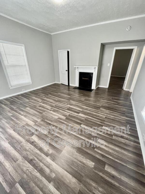 Photo - 26 Webb St House