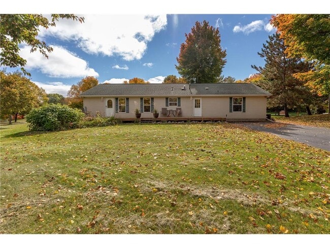 Building Photo - 18005 Marina Way