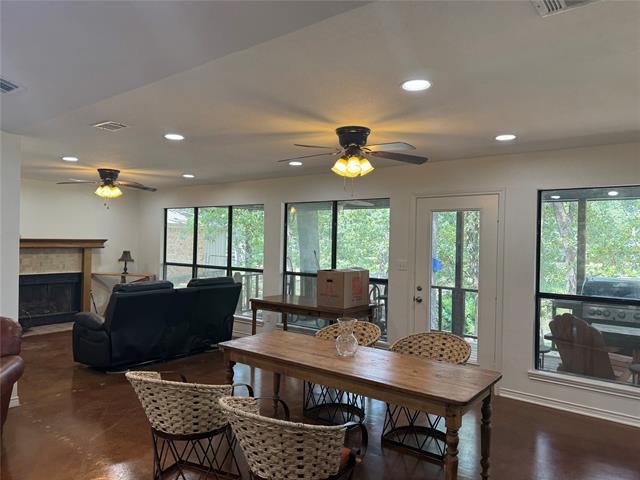 Foto del edificio - 5320 Loma Vista