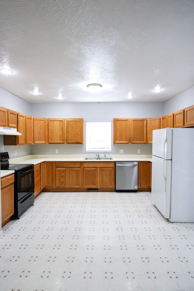 Foto del edificio - 613 S Main Ave