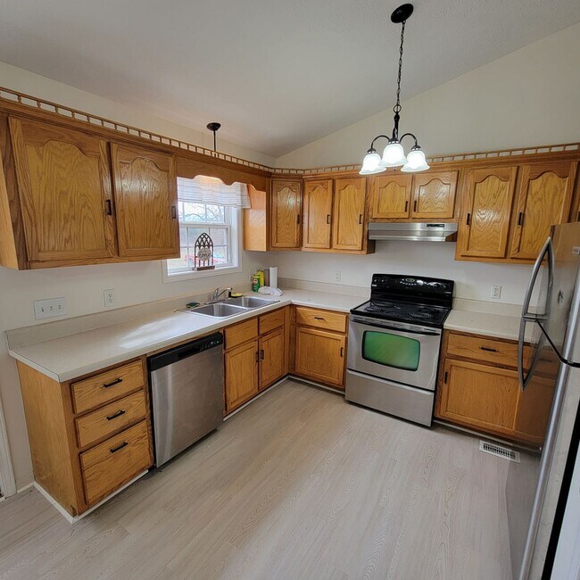 Foto del edificio - 3 Bedroom, 2 Bathroom-Updated-Rental-Cooke...