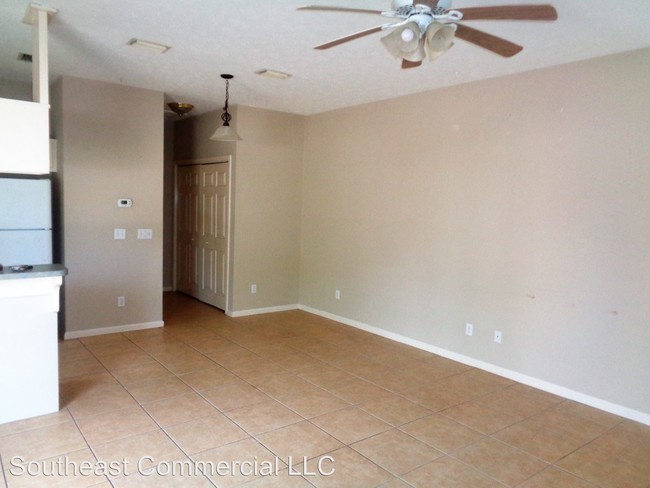 Building Photo - 1 br, 1 bath House - 6304 Pinetree Ave