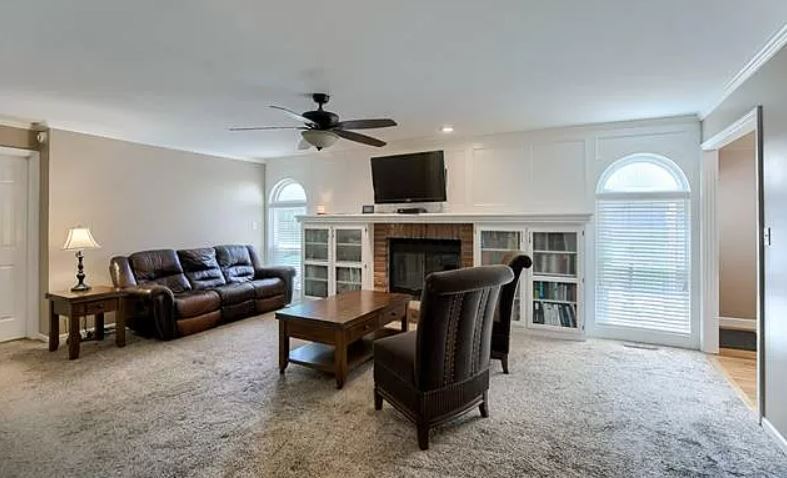 Foto principal - 3204 S Black Forest Ave