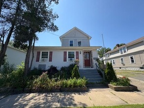 Building Photo - 108 Oxonia Ave