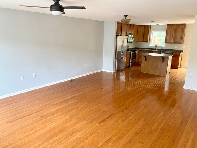 Foto del edificio - 94 Teague Ln