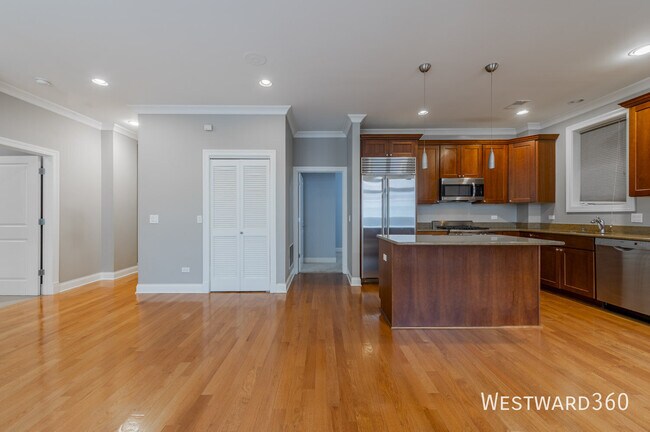 Foto del edificio - 2757 N Lincoln Ave
