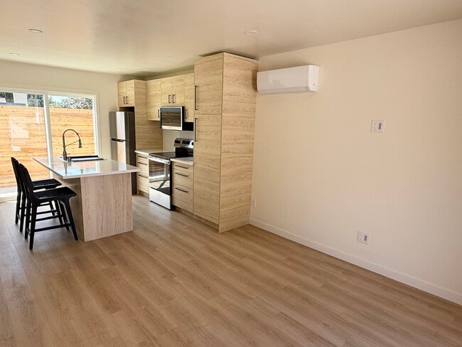 Building Photo - 53 Lemon Dr