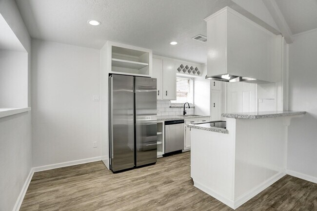 Foto del edificio - 5613 Armstrong