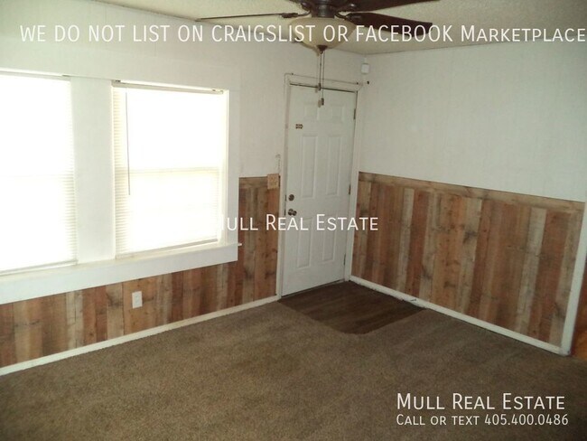 Building Photo - 3932 SE 10th Pl