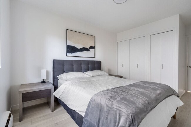 Photo du bâtiment - 55 E 12th Ave