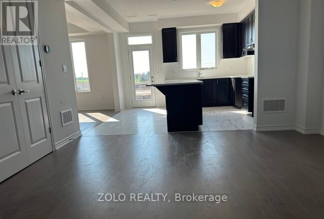 Building Photo - 77 Suzuki St