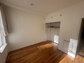 Building Photo - 1450 Newton St NW