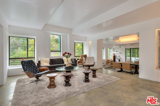 Building Photo - 2255 Verde Oak Dr
