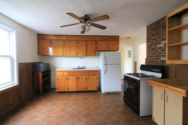 Foto del edificio - 20 Burget Ave