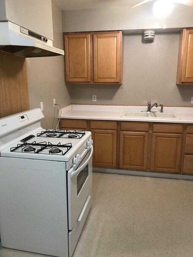 Foto del edificio - 156 El Camino W