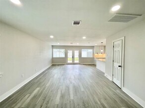 Building Photo - 20919 Hall Colony Ct