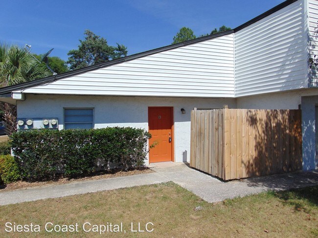 Building Photo - 1 br, 1 bath House - 5011 SE 29th St