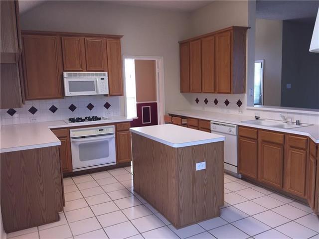 Building Photo - 9410 Shirland Ln