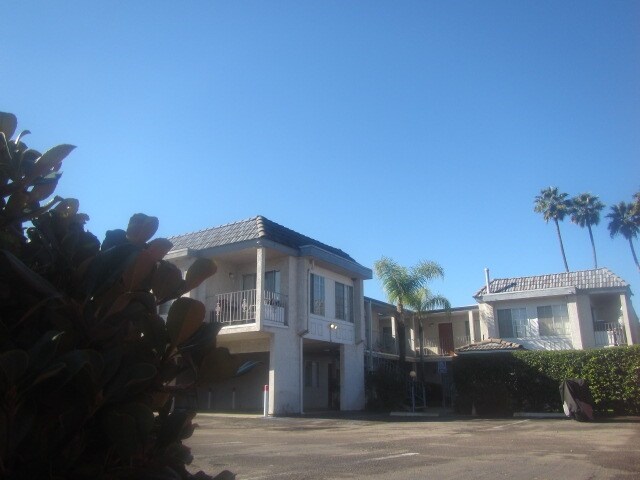 Building Photo - 9410 Winter Gardens Blvd