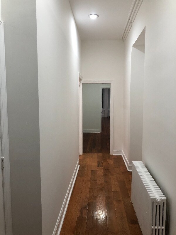 Foto del edificio - 319 E Walnut Ln