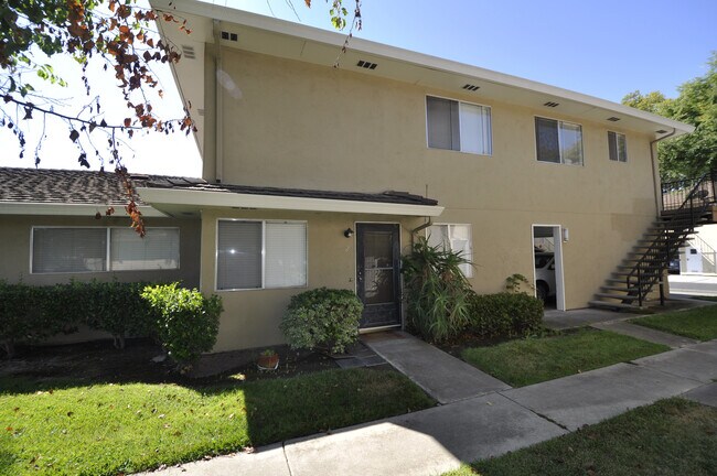 Building Photo - 2 bedroom Berryessa Condo