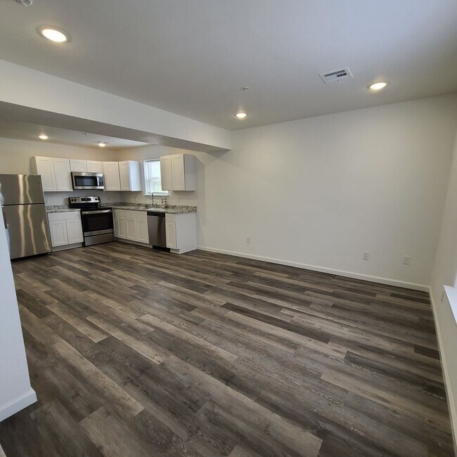 Foto del edificio - Townhomes Now Available in Strafford MO!
