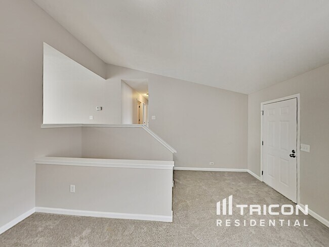 Foto del edificio - 796 Courthouse Park Dr
