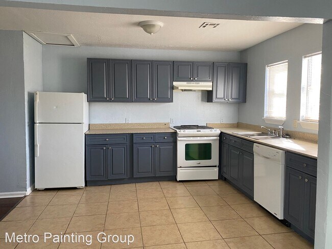 Building Photo - 3 br, 2 bath House - 1601 NW 13th Street