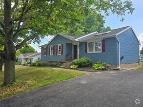 Building Photo - 237 Countess Dr